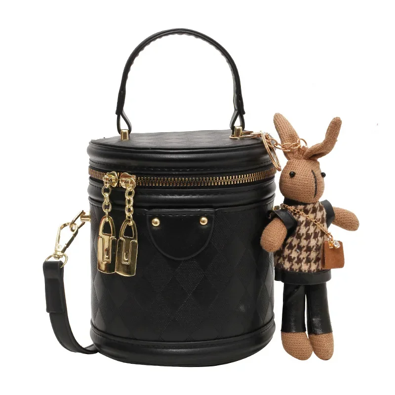 Portable Bucket Female 2024 New Bags Retro Easy Matching Shoulder Solid Color Fashion Texture Diamond Crossbody Bag