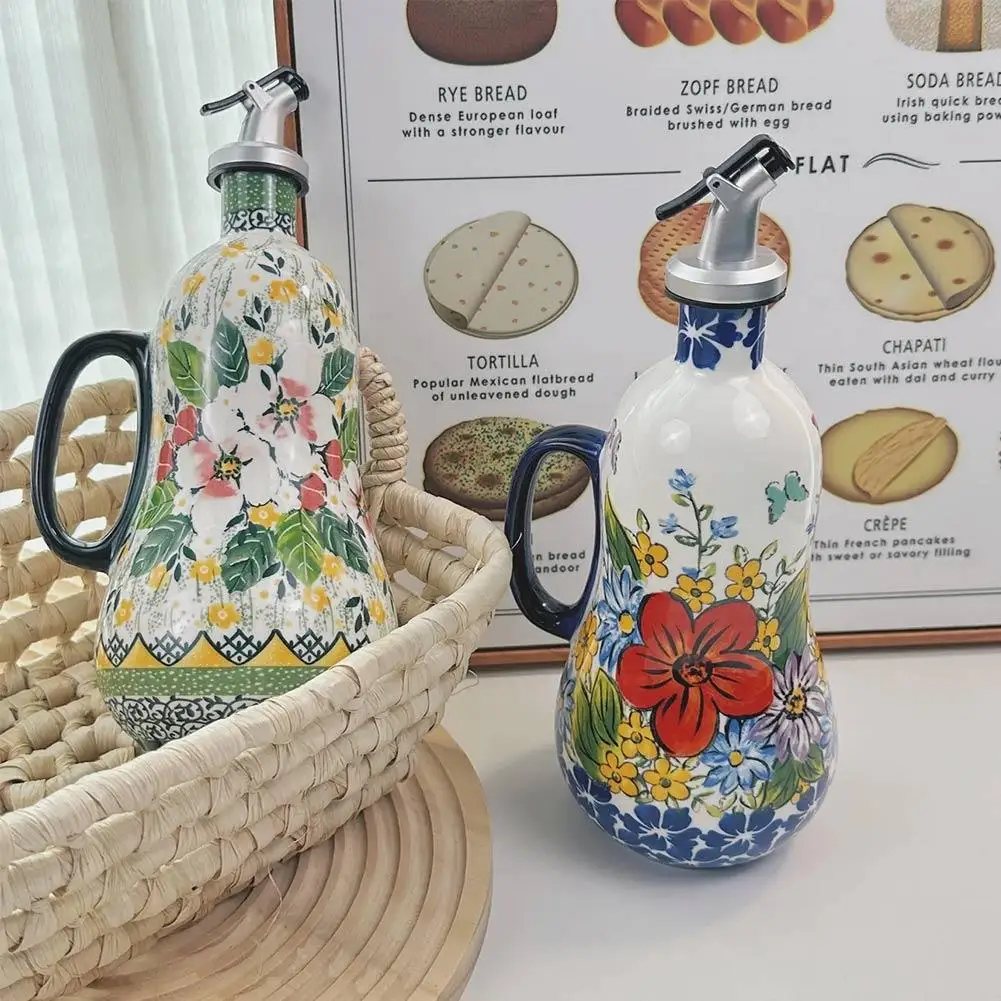 700ML ItalianCeramic Oil Bottle Leak-proof Oil Bottle Kitchen High Temperature Resistant Peanut Soy Sauce Vinegar Pot