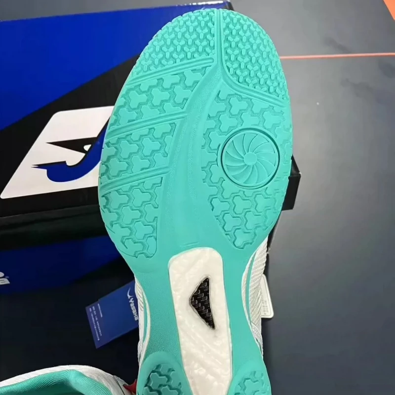 Comfortable Badminton Shoes Non-slip Training Table Tennis Shoes Breathable Tennis Men's and Women's Sports Shoe