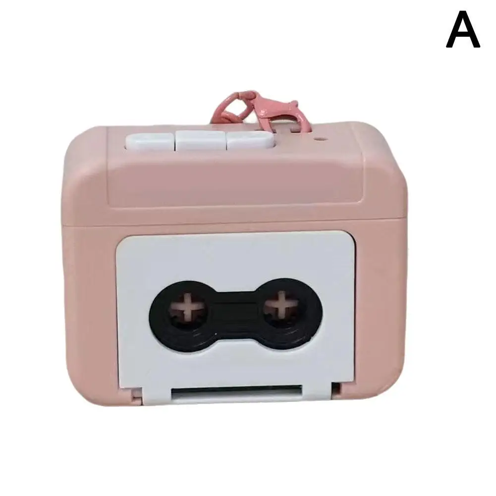 CashMuch Mini Kassettenrekorder Schlüsselanhänger Retro Rot-Blau – Nostalgisches Geschenk Für Paare