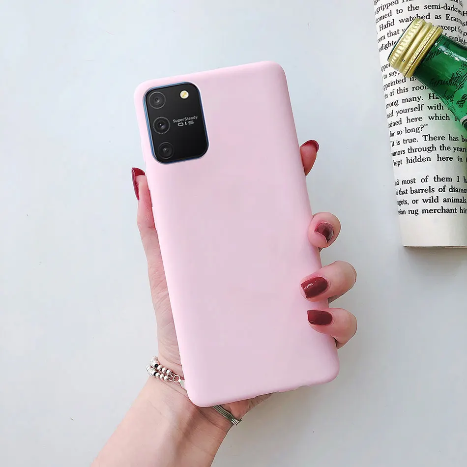 Matte Solid Silicon Protective Case – Premium Finish, Enhanced Durability