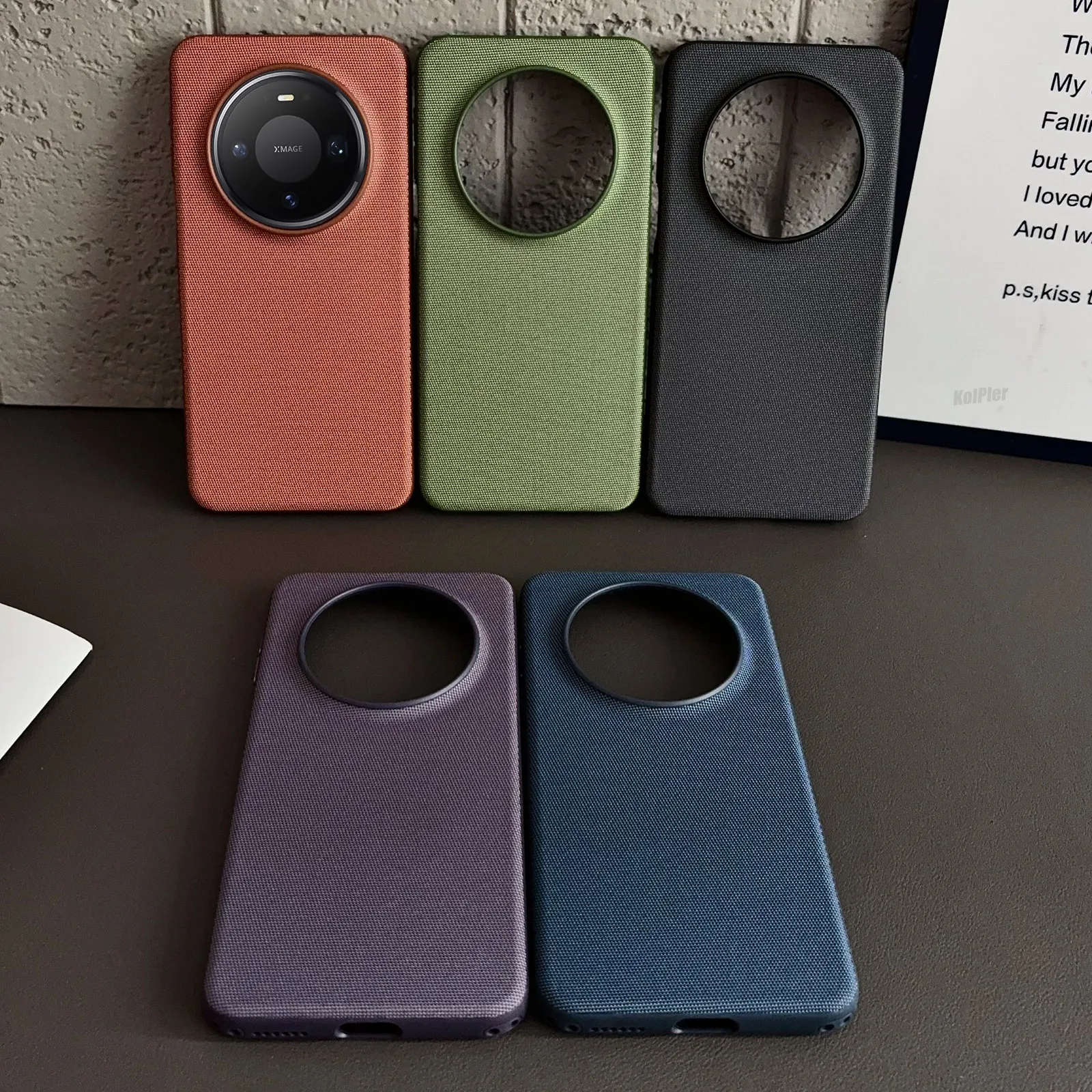 Premium Cloth Fabric Magnetic Wireless Charging Case with Metal Buttons and Anti‑Scratch Textured Back Cover