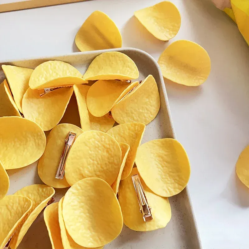 1PC Funny Simulated Potato Chip Hairpin Hair Clips For Girls Hair Cute Creative And Funny Hair Accessories For Students