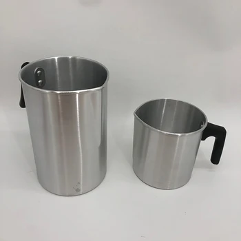 Large Wax Pouring Pot 1