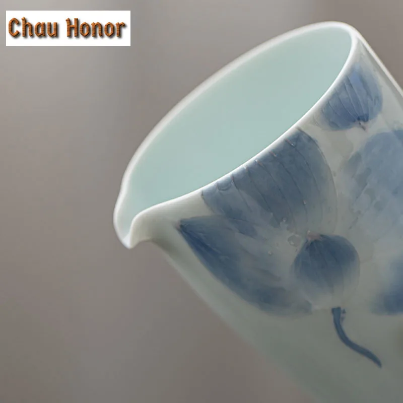 255ml Jade Mud Misty Blue Ceramic Fair Cup Engrave Lotus Art Public Cup Jade Porcelain Divide Chahai Household Kung Fu Teaware