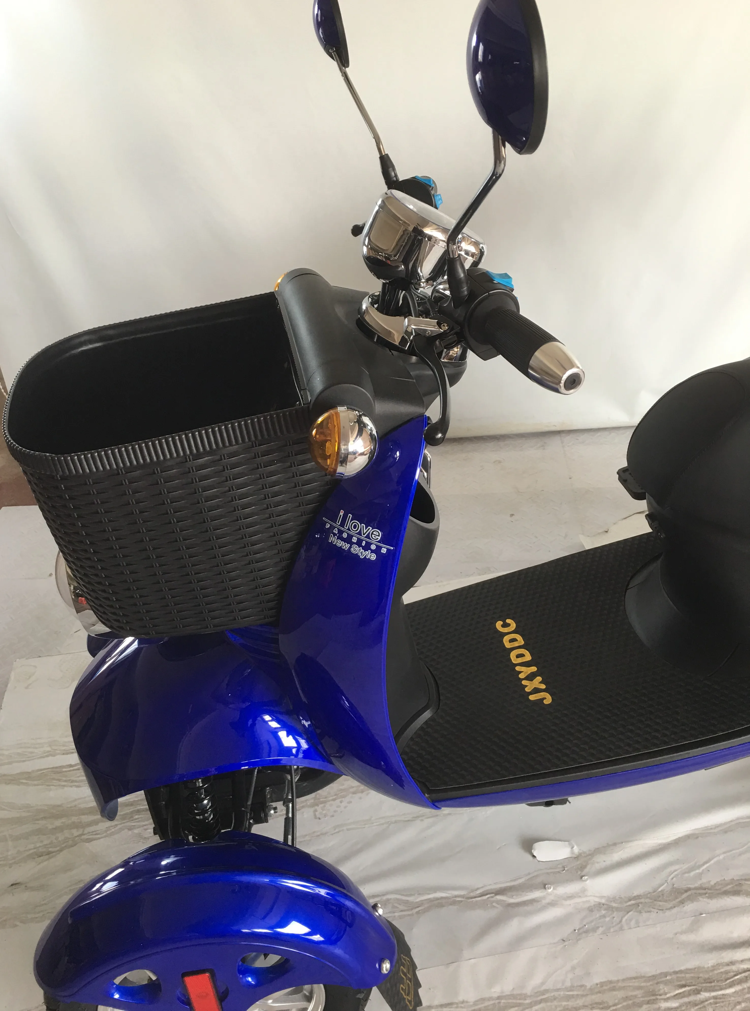 500w 20ah Fashion for Old Good Seller Mobility Electric Scooter Adult Safe and Convenience Best Gift