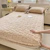 Warm Velvet Fitted Bed Sheet With Elastic Band Heart Mattress Protector Cover Taffeta Bedspreads for Single Double Bedsheet 1