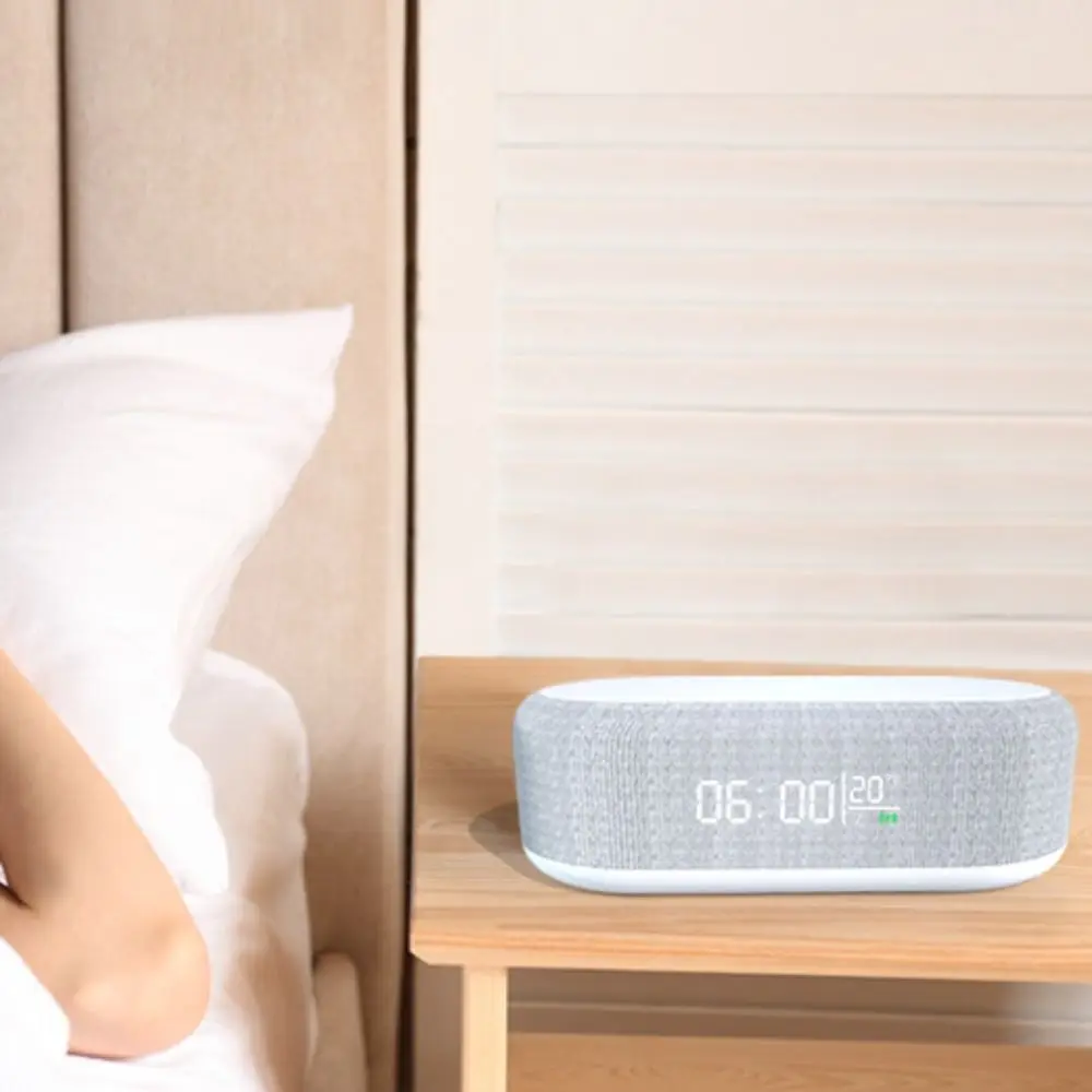 

Durable Wireless Charger Creative Multifunctional LED Light 15W With Time/Temperature Display Fast Charging Dock Station