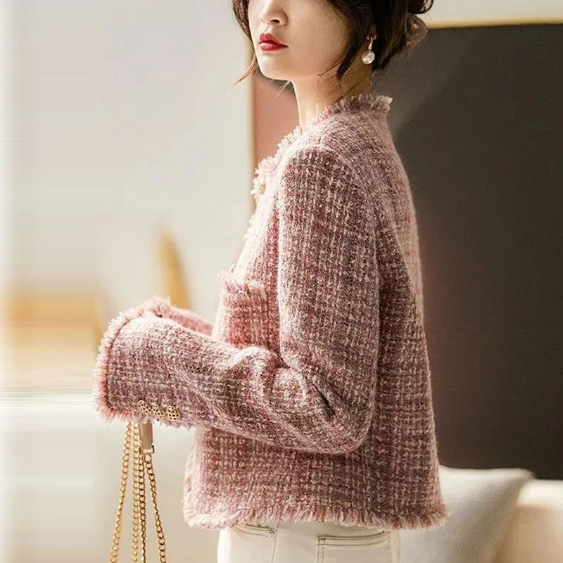 White Korean Tweed Cropped Jacket For Women Autumn Long Sleeve Tassel Luxury Coat Ladies Temperament Single Breasted Outwear