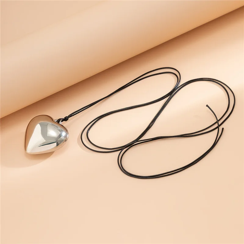 Collana Girocollo a Cuore Gioielli Elegante Cuore Gotico Vintage Nera Nero Gioielli Per Donne Punk Oro Fiocco Intrecciato Catena Regolabile in Nero Collana