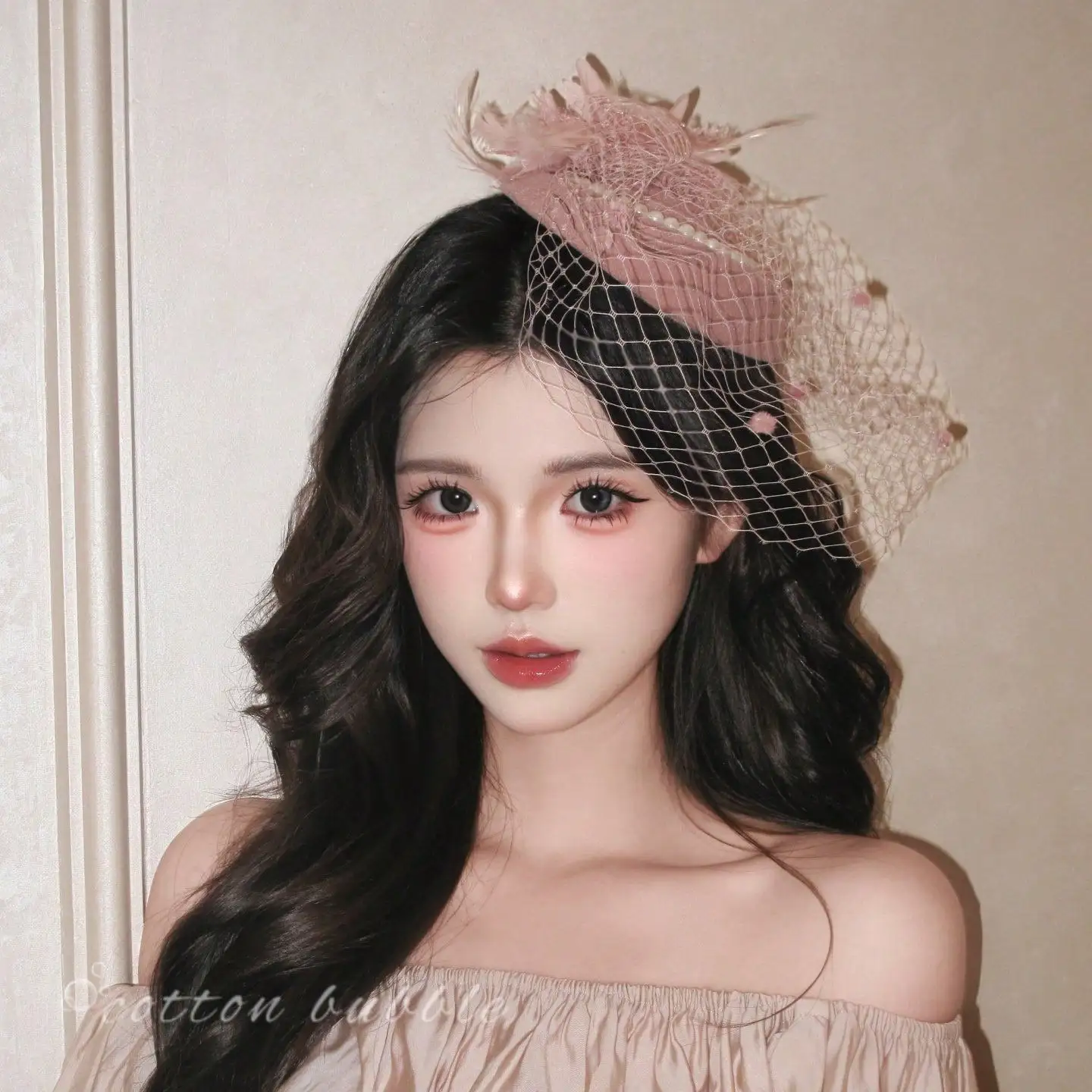 빈티지 파시네이터 모자, 웨딩, 티파티 및 특별한 날을 위한 네트 베일과 진주 장식