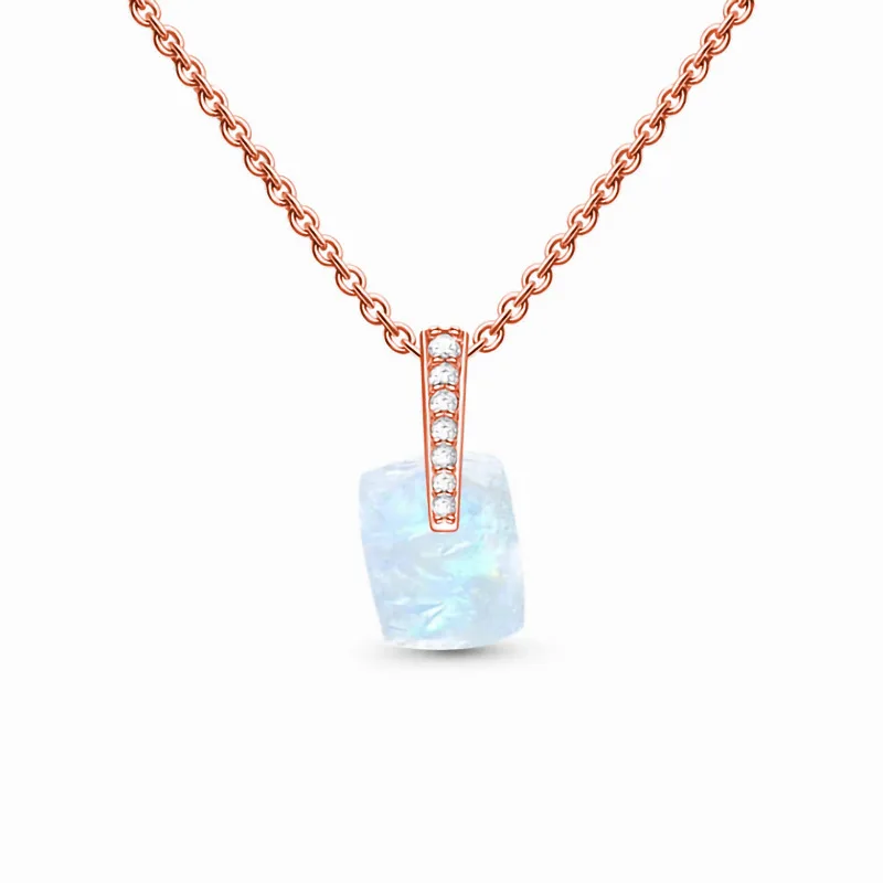 

2023 Japan, South Korea, Europe and America hot sales S925 sterling silver moonstone moon-shaped necklace pendant