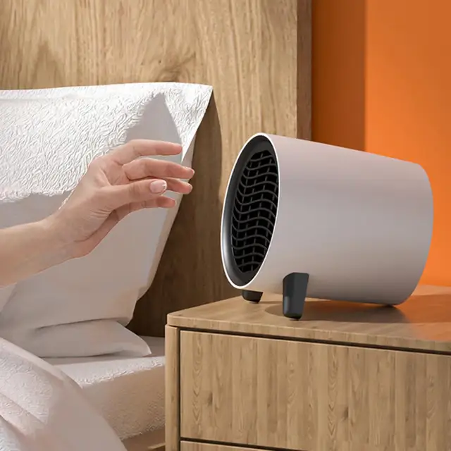 Hordozható Mini Elektromos Fűtő Ventilátor 220 V Eu Dugó Fűtés Meleg Levegő Fúvó Otthoni Iroda Tanulmányi Asztali Gépe Télen - Image 2