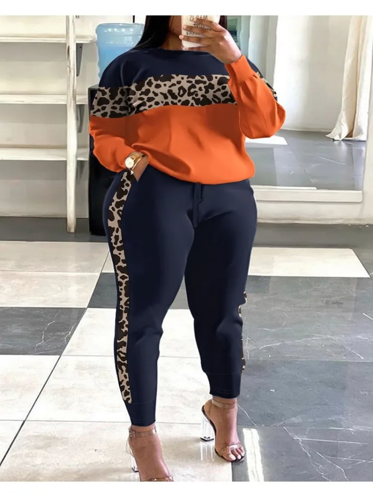 플러스 사이즈 기하학적 프린트 컬러블록 맨투맨 및 스트라이프 스웻팬츠 세트, 패션 캐주얼 피스 2 개, 의상 2023 신제품