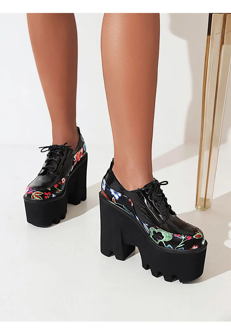 Ultra High Waterproof Platform Wedge Heel Raised Breathable Pumps Embroidered Floral Punk Style Lace Up Polyurethane Sole Pumps