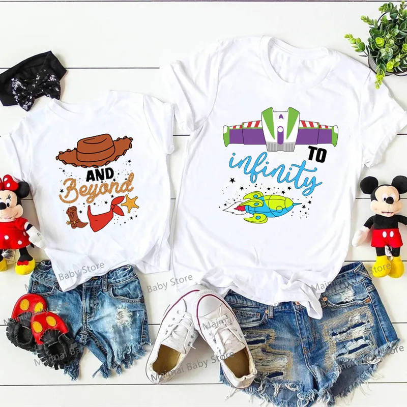 thumbnail image 2 of Nuevas camisetas de Disney Toy Story To Infinity and Beyond, conjuntos familiares a juego, divertidas camisetas de algodón para papá, mamá y yo para viajes a Disneyland, 2 of 5