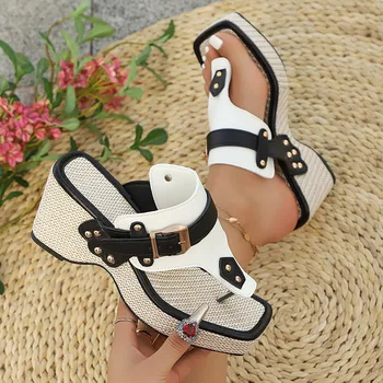 2025 plus-size fashionable summer new height-increasing thick-heeled metal buckle slippers with a one-shoulder beach flip-flops