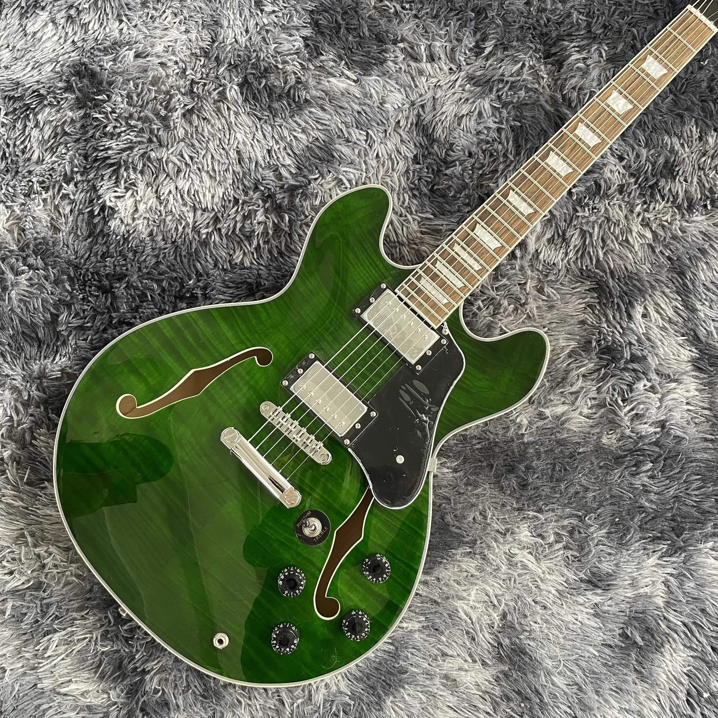 

Free shipping,Green, special-shaped, unique, electric guitar,2022 new pop, high-end custom,