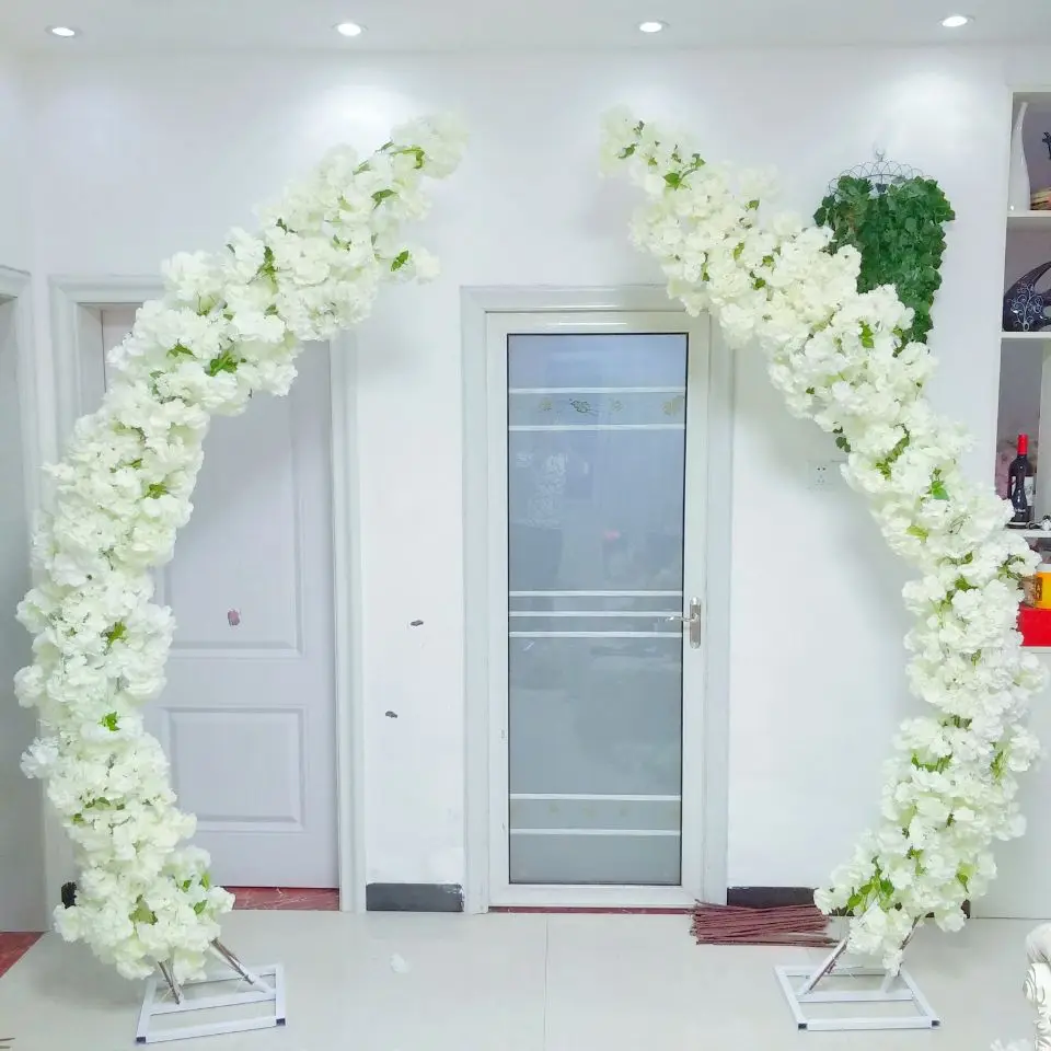 

Upscale Cherry Arch Door Sets Party Decoration Moon Shaped Shelf With Encryption Floral For Wedding Backdrop Centerpieces