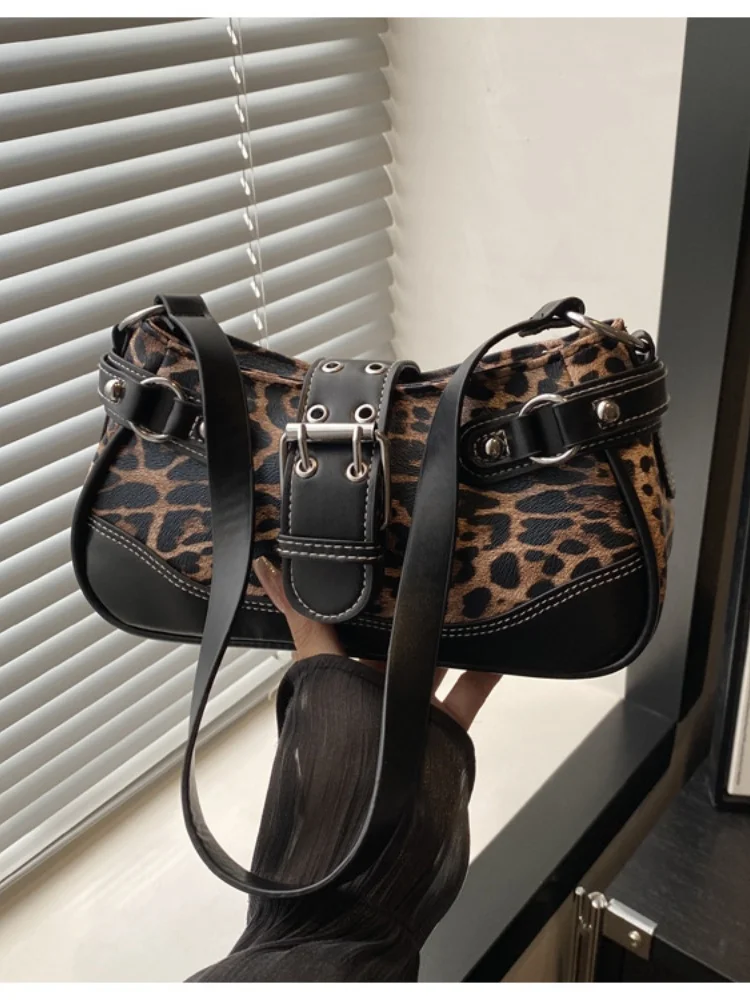 Taschen für Damen 2025, neue trendige und vielseitige Retro-Hot-Girl-Achseltasche, Nischentextur, Halbmondtasche, einzelne Schulter-Crossbody-Tasche – Detail 16