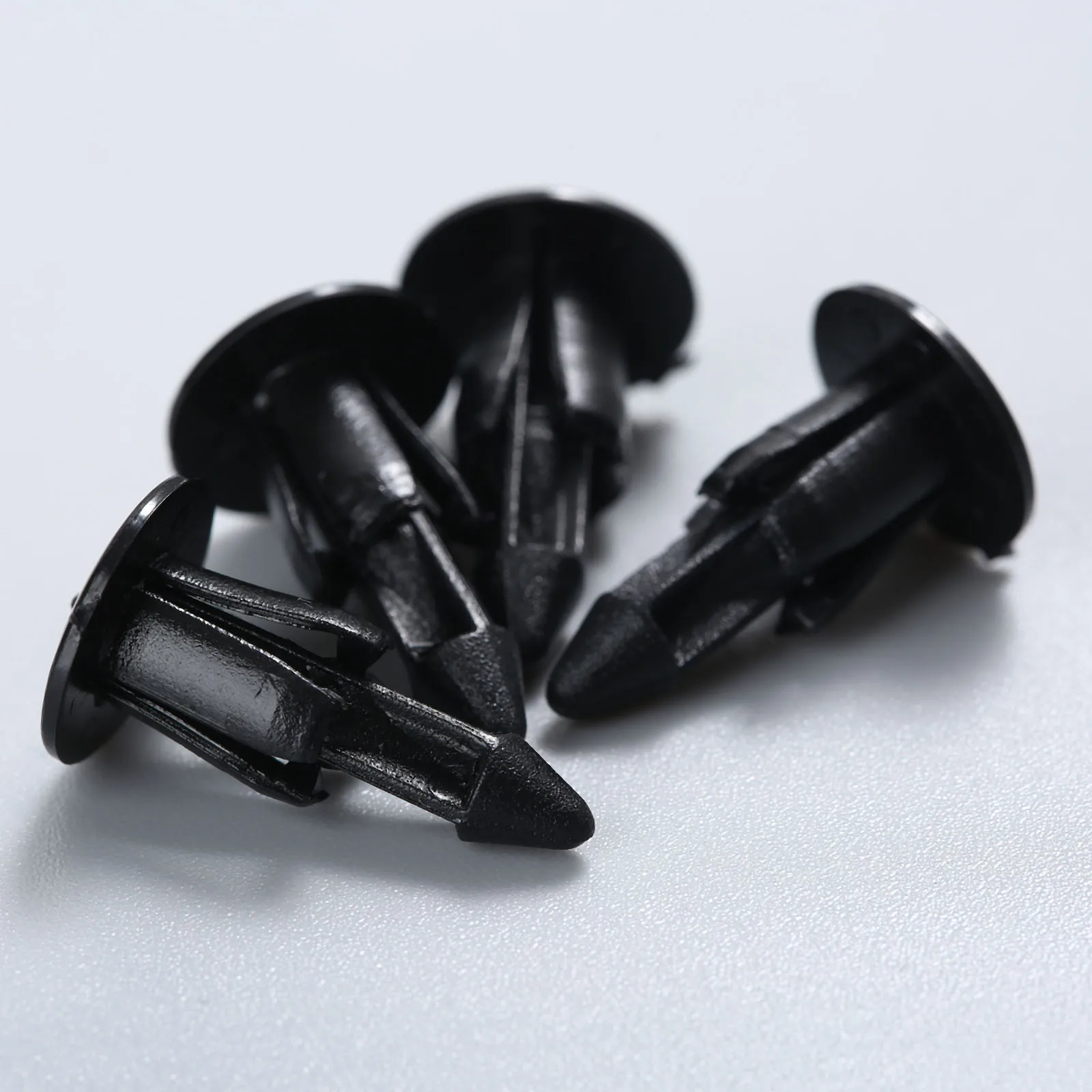 

100Pcs of Pack 4mm Universal Motorcycle Fairing Panel Clips Black Plastic Fasteners Screw Rivet Clip for Suzuki Roadster