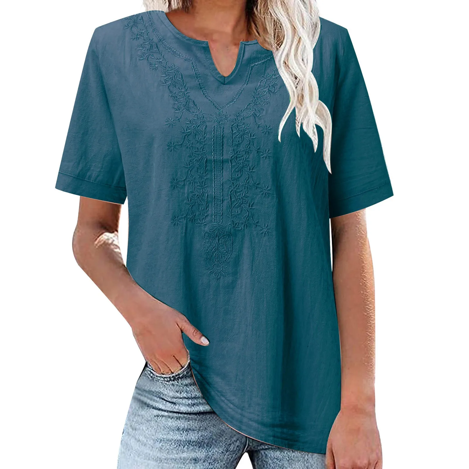 

Блузка женская однотонная с вышивкой, модный топ из хлопка и льна с V-образным вырезом и коротким рукавом, Свободный Топ в Корейском стиле, рубашки и блузки