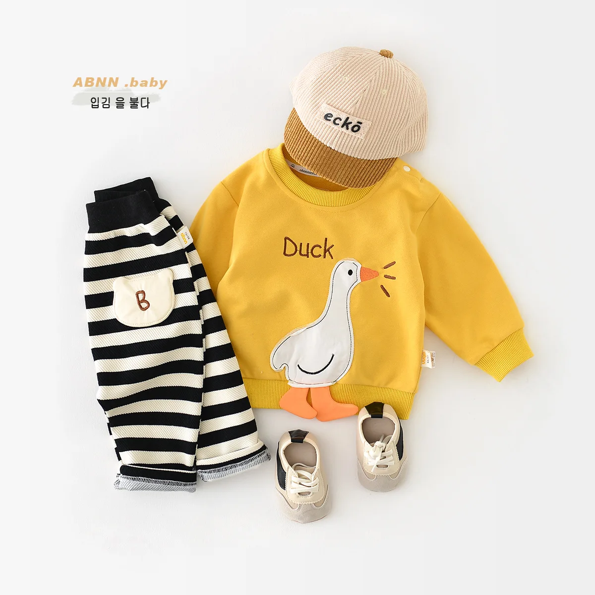 Autumn Ins 2025 Newborn Baby Boys Bodysuit Cotton Long Sleeve Duck Patched Infant Boys Rompers Loose Toddler Boys Pullovers 4
