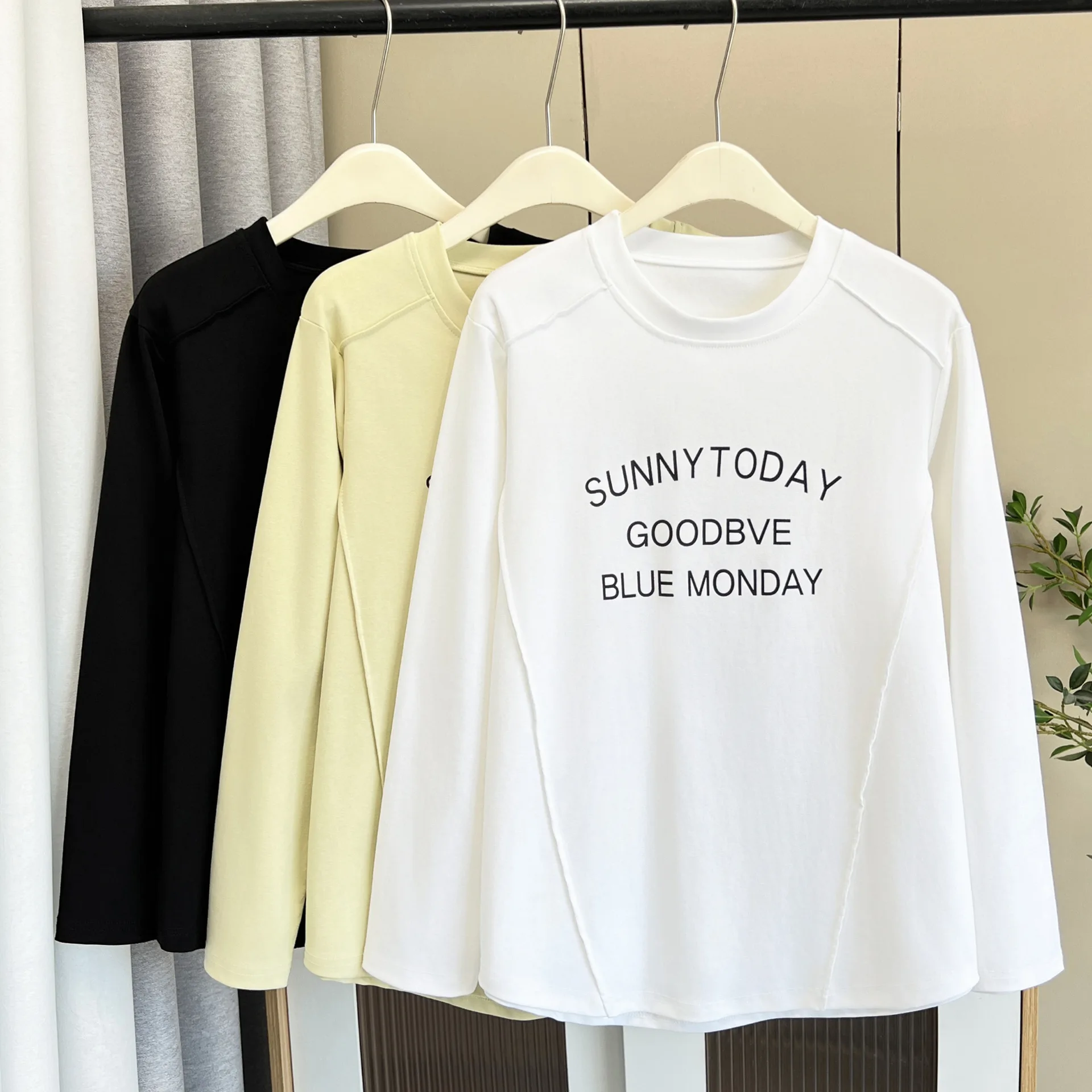 Fashion Plus Size Women's T-Shirt Autumn New Style Basic three-dimensional Cut Printed Letter Long Sleeved Tops 662