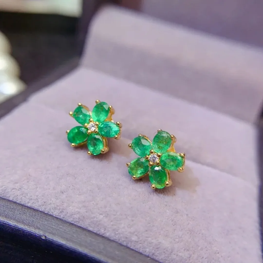 Natural Emerald Flower Design Earrings - Certificate Included