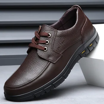 Vendita calda uomo scarpe casual in vera pelle suola morbida scarpe da passeggio marchio di lusso uomo anziano di mezza età papà mocassini leggeri scarpe 1