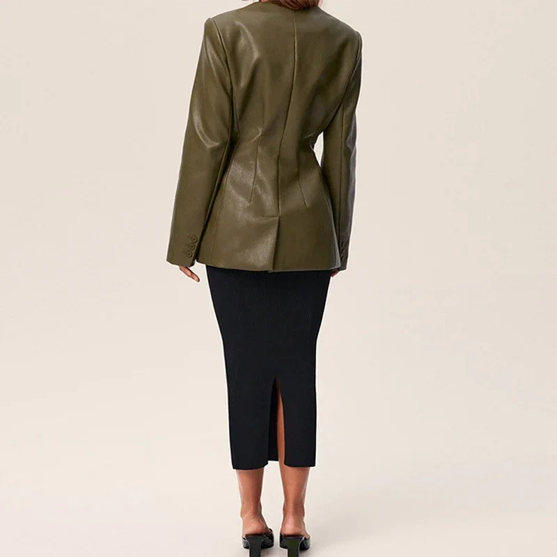 Chaqueta de cuero para mujer, estilo urbano, verde, con pliegues, escote en V, un botón, manga larga, bolsillos, abrigo hasta la cintura, primavera 2025, estilo urbano Y2K.