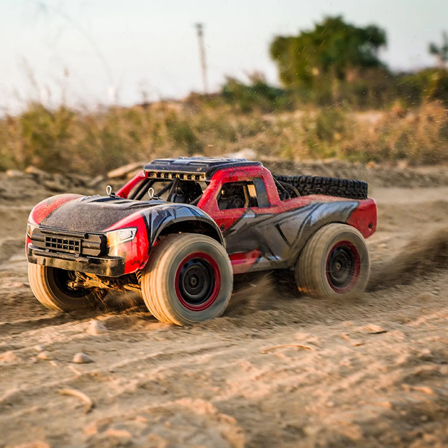 1/14 RTR RC Hochgeschwindigkeits-48KM/H Offroad-Fahrzeug Elektrisches 4WD Ferngesteuertes Auto Q130A Kohlebürstenmotor 17G Servo LED-Lichter – Detail 3