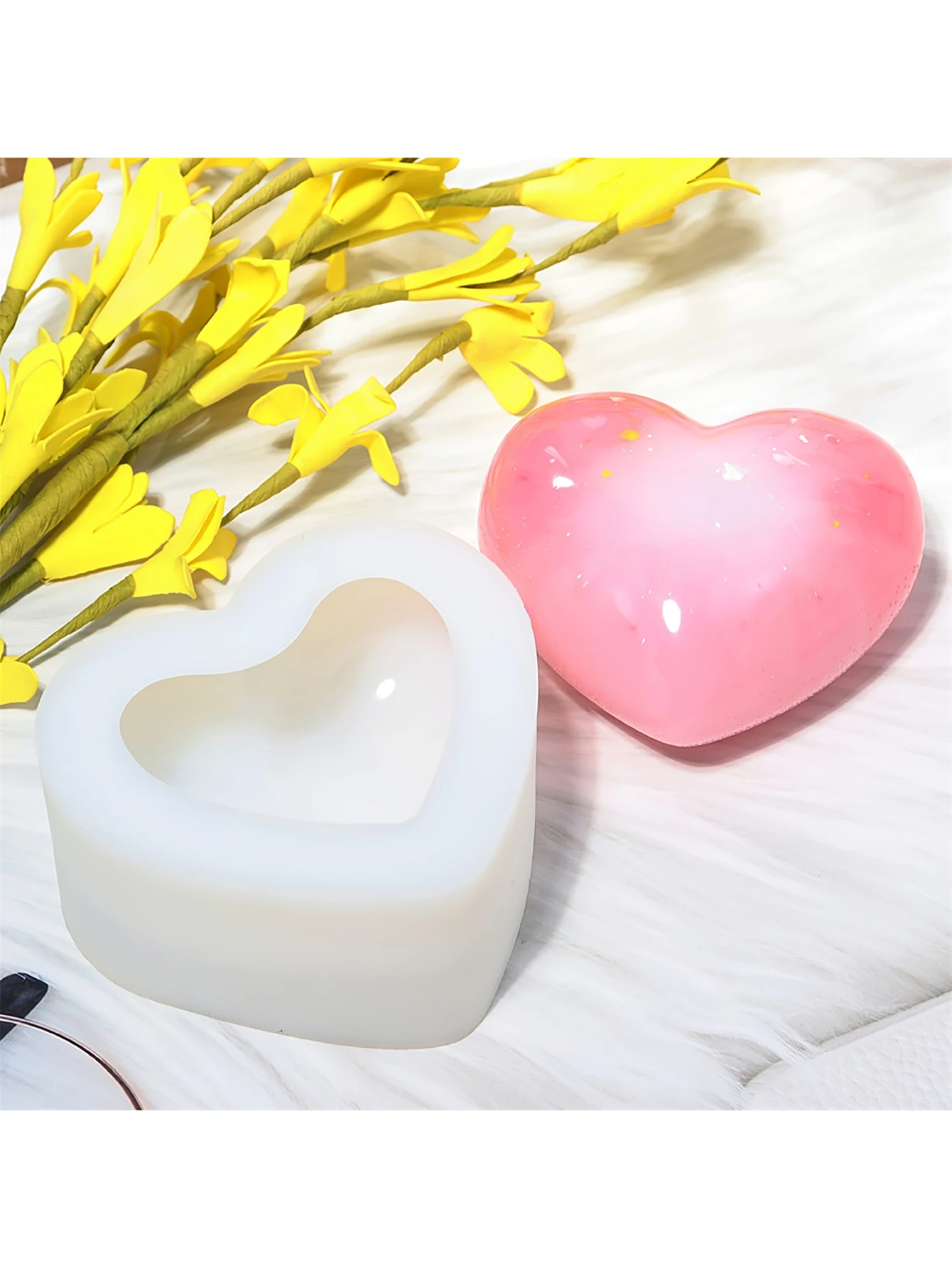 1/2PCS 3D size love mirror silicone mold, handmade diy crystal drop glue heart-shaped aromatherapy plaster handmade soap mold