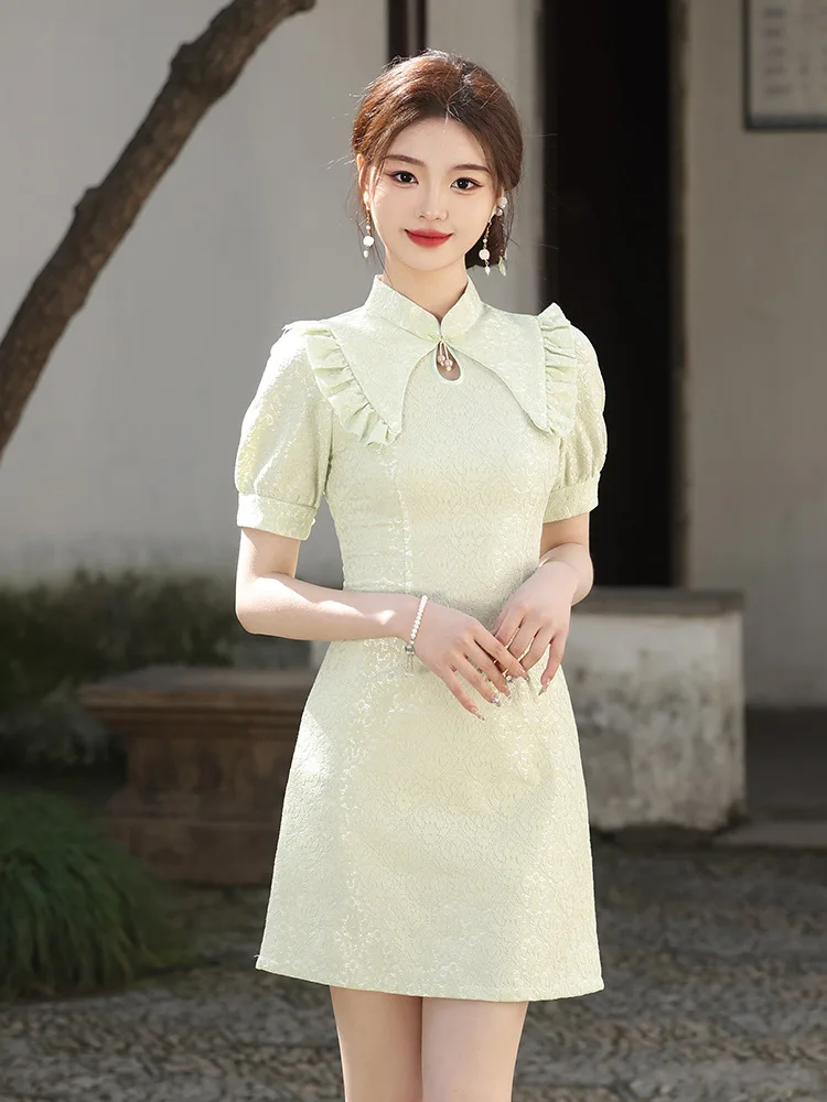 

Chinese Traditional Casual Party Women Green Lace Qipao Summer Vintage Stand Collar Short Sleeve Cheongsam