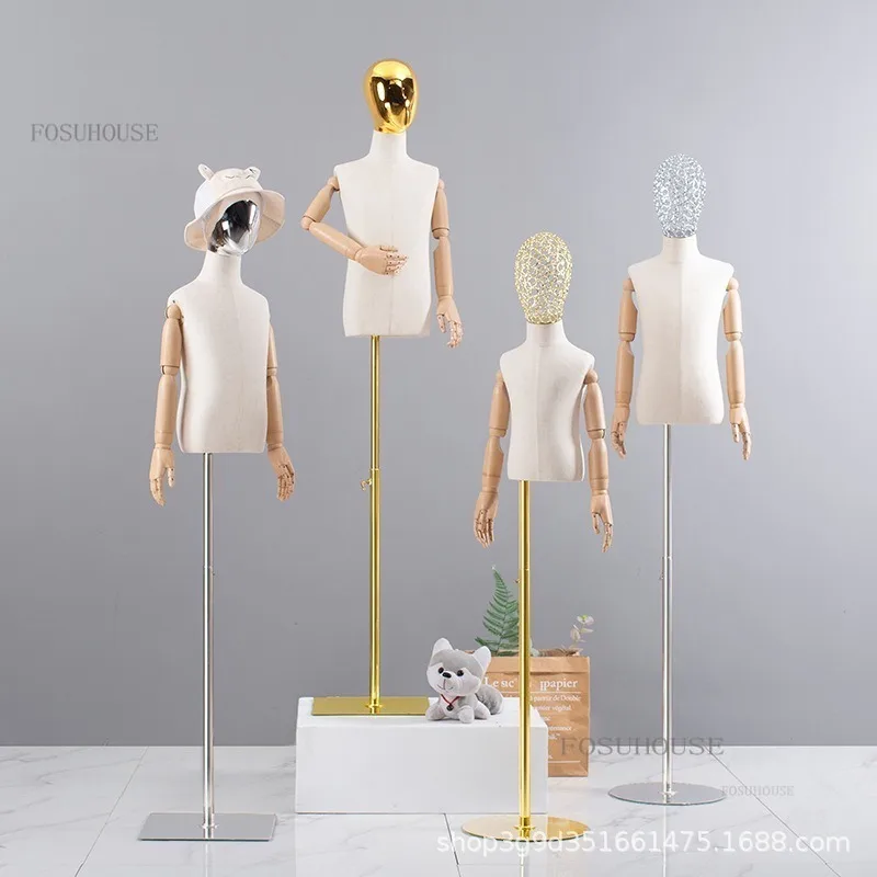 ハンガーシェルフ ステンレス製布ディスプレイスタンド 女性服の小売に最適 | 店舗什器の通販なら誉PRINTING マネキンディスプレイスタンドモデル婦人服店ファッションモデルショー小道具女の子服ラック服マネキン、