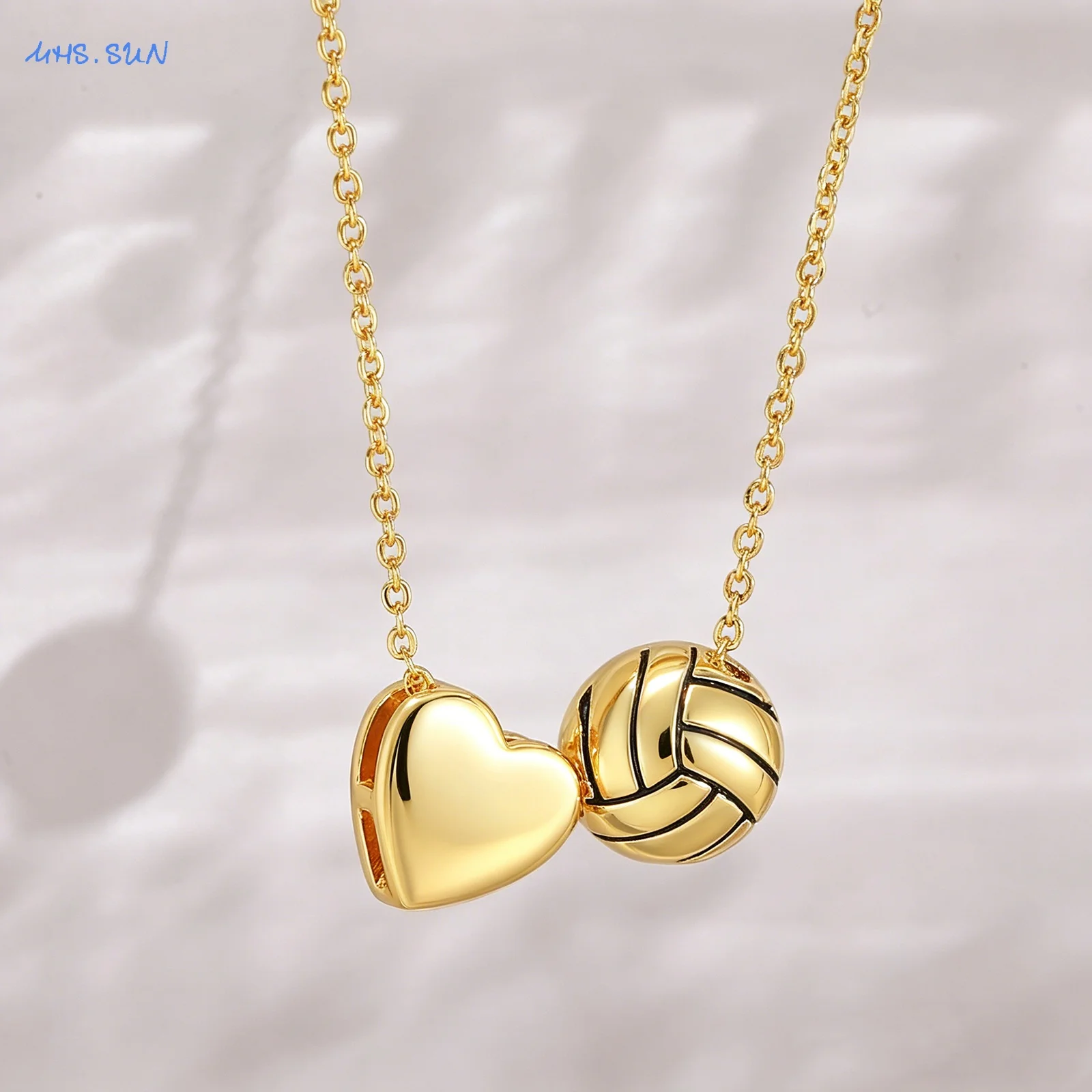 MHS.SUN vergoldete Halsketten mit Herz- und Volleyball-Anhänger für Damen und Herren, modische Ball-Sport-Kette, täglicher Party-Schmuck, 1 Stück