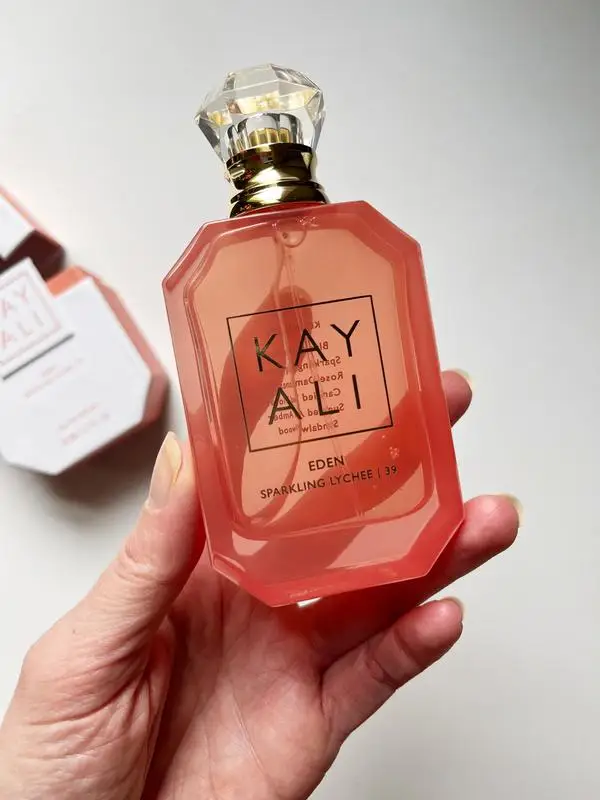 Eau De Parfum Für Damen Blumig Fruchtiger Und Holziger Duft_voghion.com