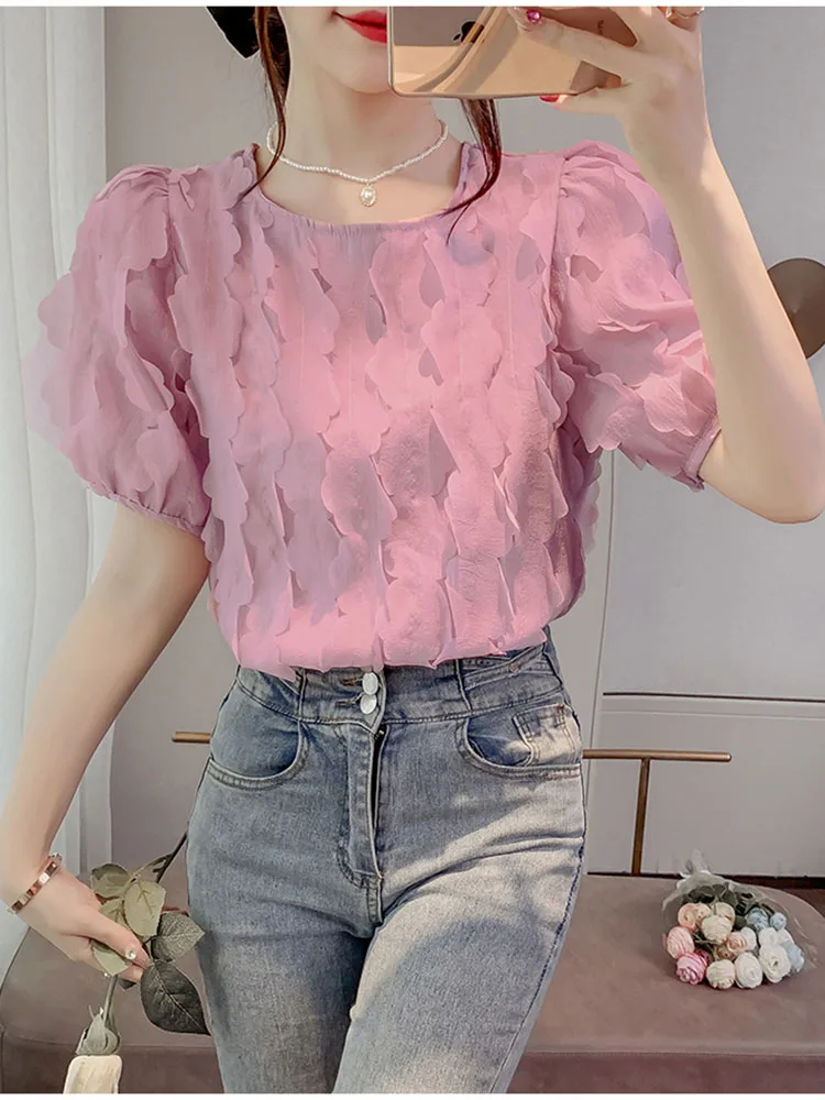 

Women Summer T-Shirts Temperament Korean Version Puff Sleeve Round Neck Heavy Embroidered Fabric Short Sleeved Shirt Top D3613