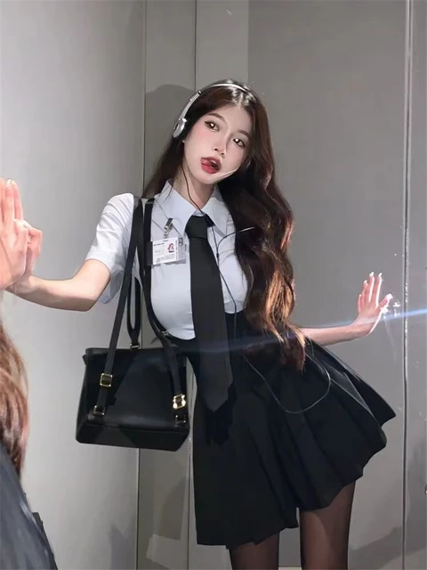 매일 또는 교복으로 착용 할 수 있으며, 어떤 나이 에나 착용 할 수 있습니다.