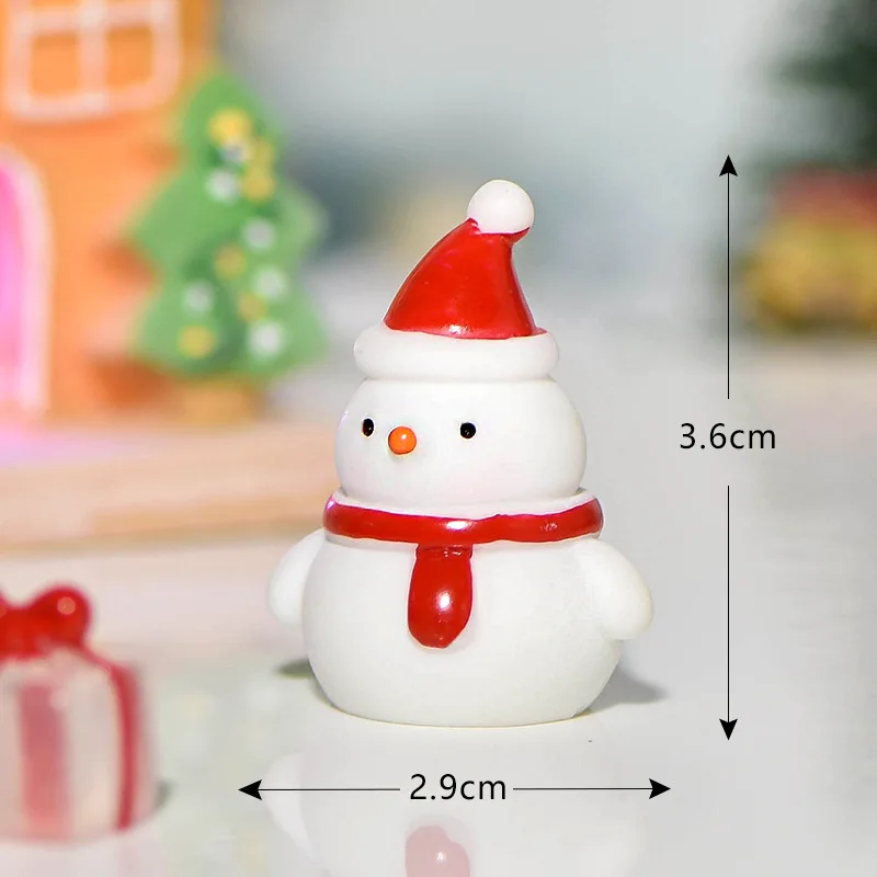 Christmas Mini Resin Figurines Miniatures Santa Snowman Gift Box Ornament Micro Landscape Merry Xmas Ornament Decoration 2025