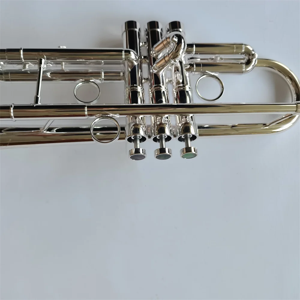 XYTR-M4 professional Bb trumpet with amado water key best quality case