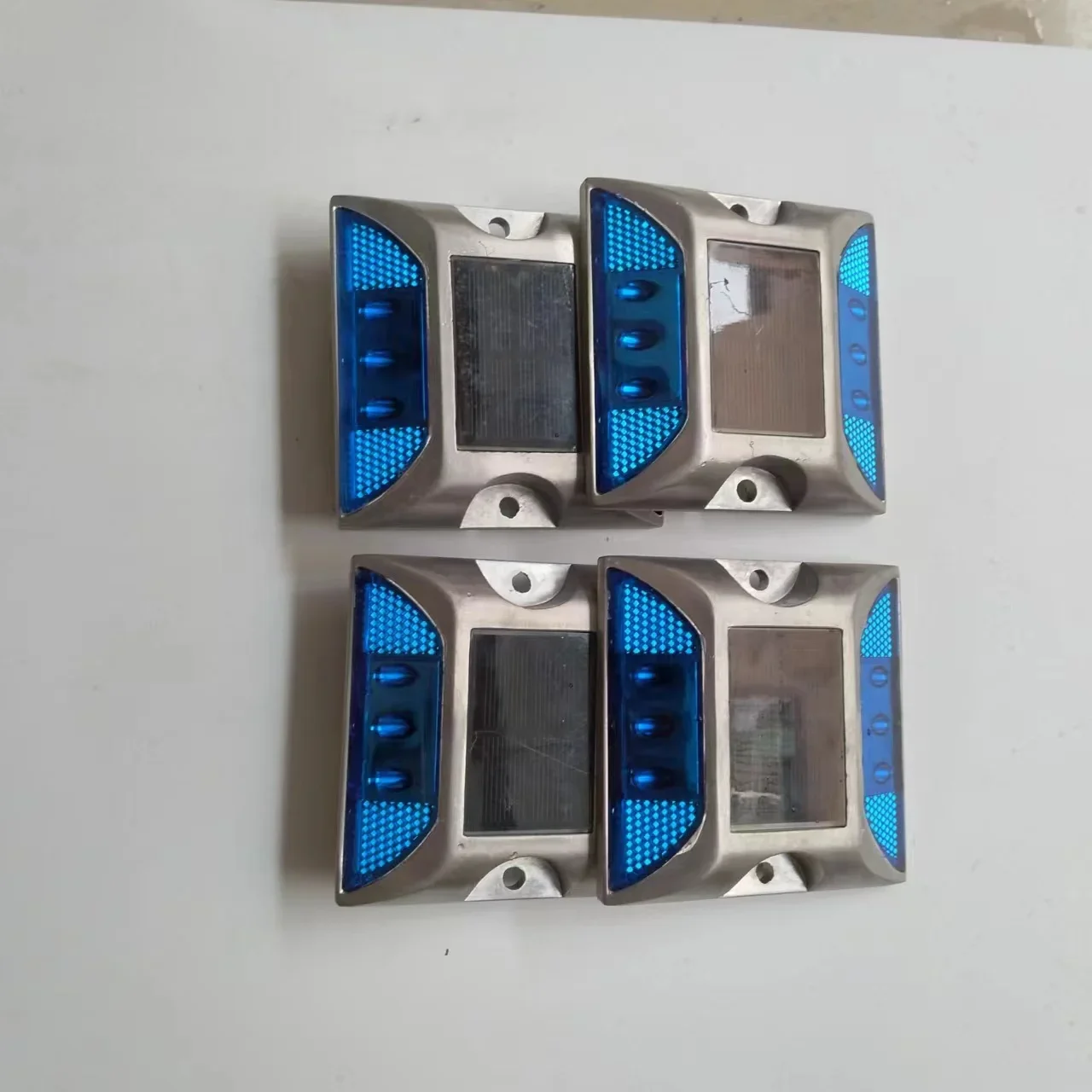 4 Pc Solar Spike Light Profile Label Led Highway Cast Aluminum Ground Buried Light Flash Road Warning solar ground lights
