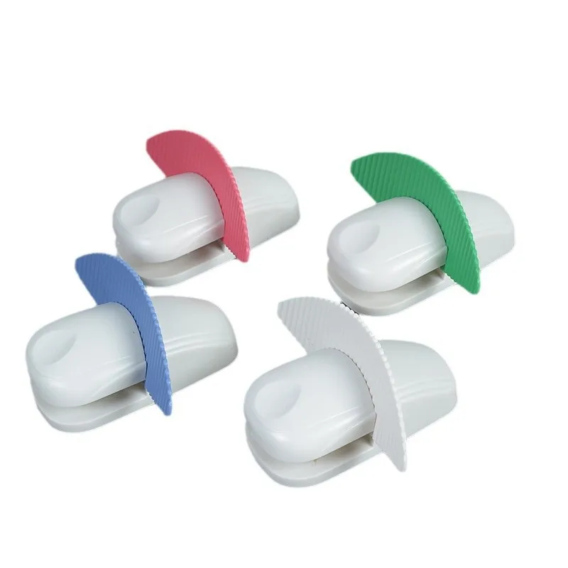 1pc 내구성이 뛰어난 휴대용 문서 홀더 사무실, 타이핑, 독서용 A4 종이 홀더 책상 정리함