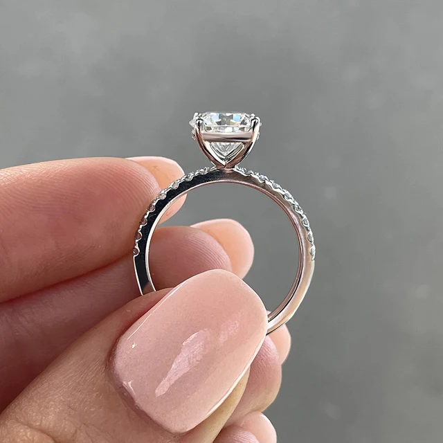 Kutpf-女性用ラウンドブリリアントカットモアッサナイト