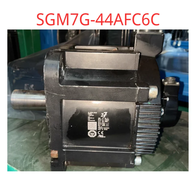 

Продажа эксклюзивно подлинных товаров, SGM7G-44AFC6C