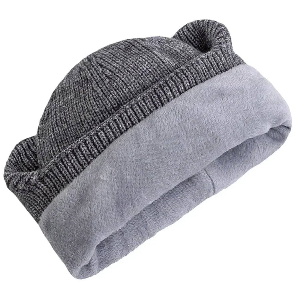 Unisex NC Metal Decorative Cozy Winter Hats With Earflap Men Women Fashion Beanie Hat Casual Winter Ear Protection Knitted Hats