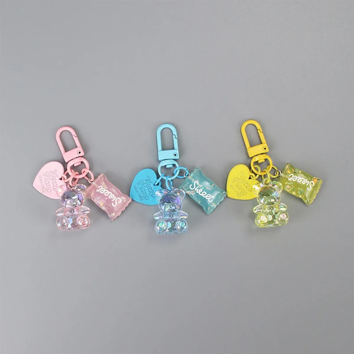 Cute Cartoon Bling Heart Bear Animal Candy Keychain Creative Bag Car Earphone Box Key Ring Accessory for Friend Lovers