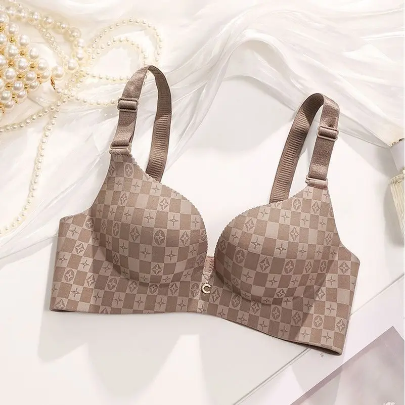 Extra Thick 6cm Push Up Bra for Small Chest - Seamless Invisible Padded Underwire Bra - Maximum Lift & Deep Cleavage - A/B Cup