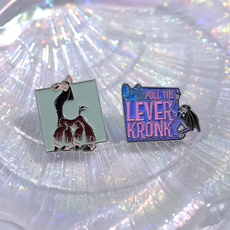 Kuzco's Potion Emaille Pins Cartoon Lila Lama Potion Broschen Kragen Abzeichen Rucksack Film Schmuck Geschenk für Fans Freunde – Detail 8