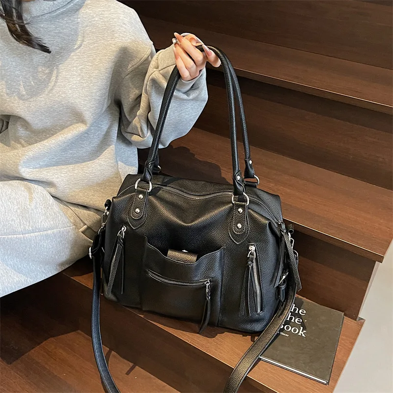 Large Capaci American Retro Leather Tote Bag 2026 New Sle Commuter Crossbody Bag Handheld Armpit Bag Soft Leather Purse Handbags